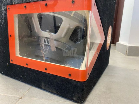 ‏בוקסה JBL