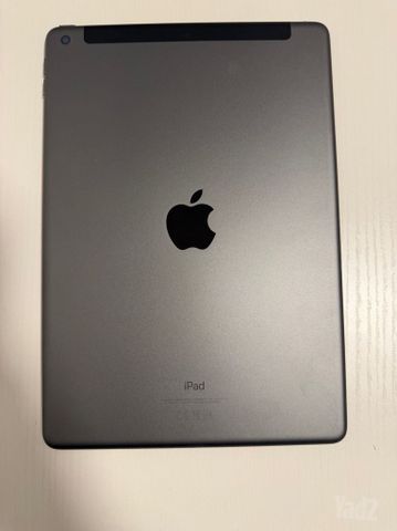 עם סים Ipad 10.2