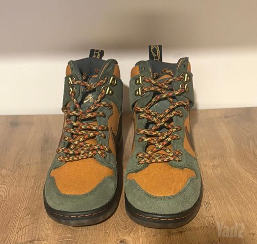 Nike SB Dunk High x Pass~Port