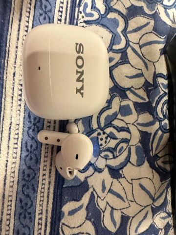 Sonyז LinkBuds S