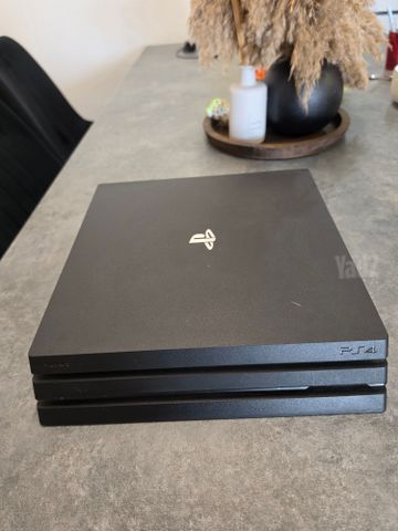 Sony PlayStation 4 Pro 🎮