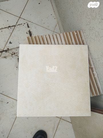 אריחי קרמיקה בגוון של פעם