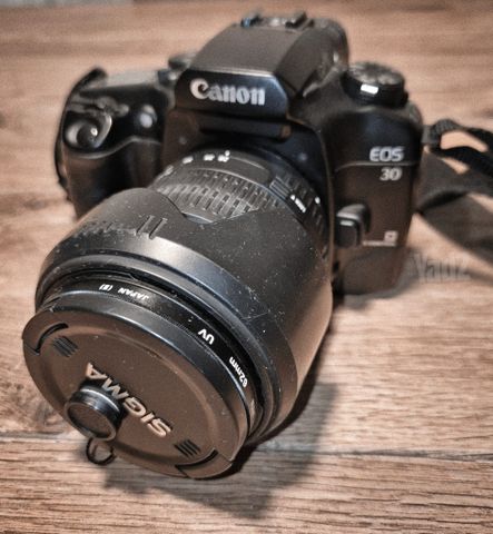 מצלמת פילם Canon EOS 30