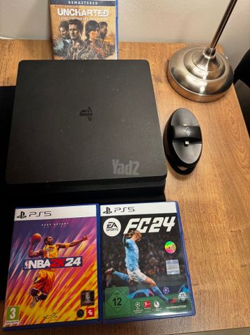 PlayStation 4 Slim