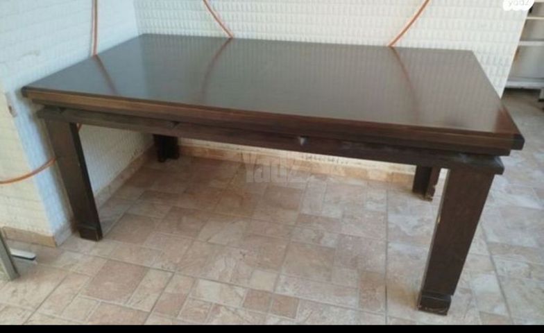 שולחן מאסיבי עץ מלא