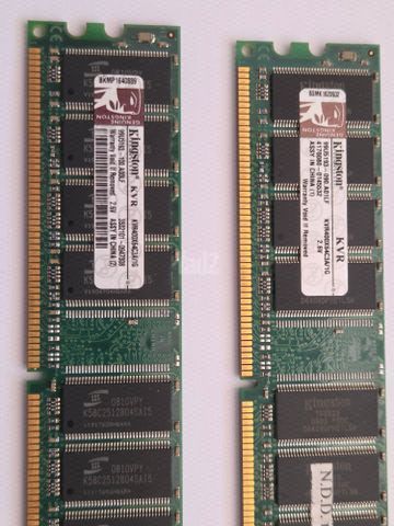 2X 1 GB Kingston KVR400X64C3A