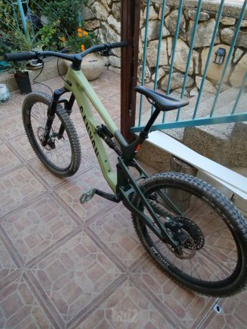 אופני canyon spectral cf7
