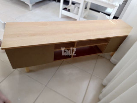 שידת עץ לסלון