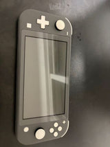 Nitendo switch lite