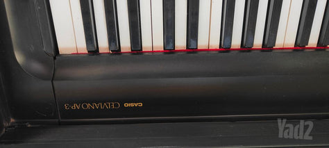 פסנתר חשמלי של CASIO