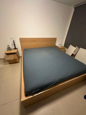 IKEA MALM King Bed180x200