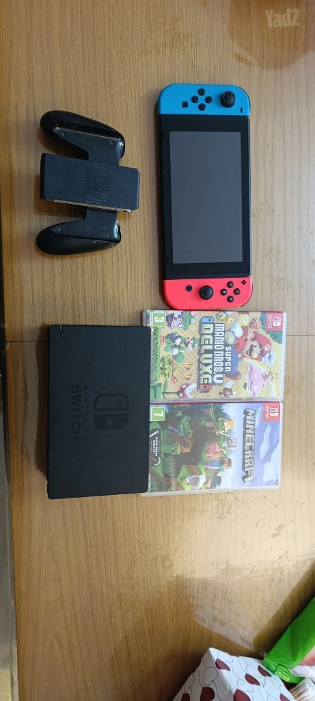 Nintendo switch 1 עם 2 משחקים