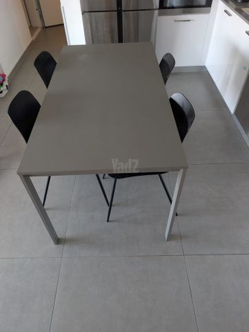 שולחן Kristalia THIN-K