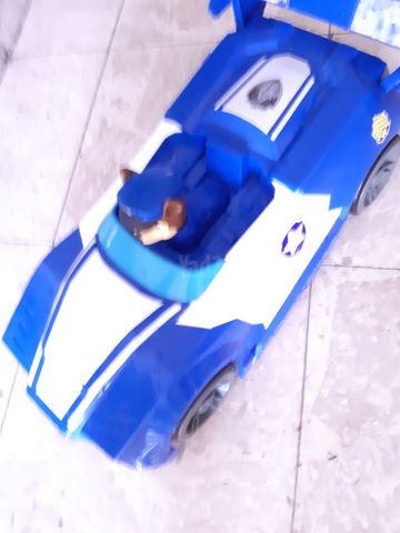 מכונית צעצוע