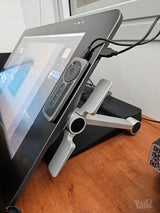 Wacom Cintiq 27QHD + סטנד