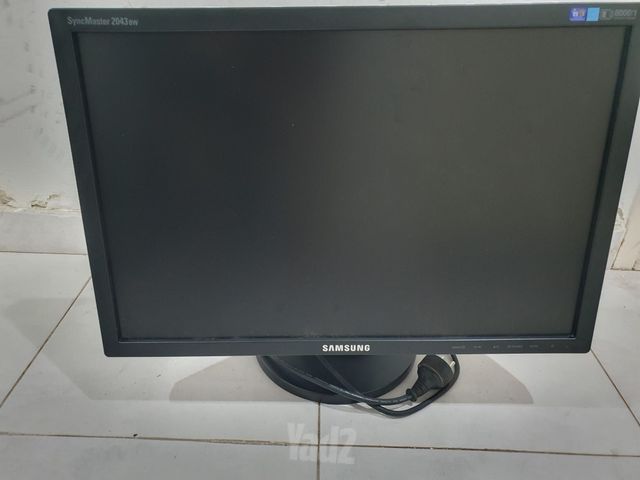 מסך שטוח "LCD 20