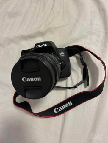 Canon EOS 750D+ 18-135mm