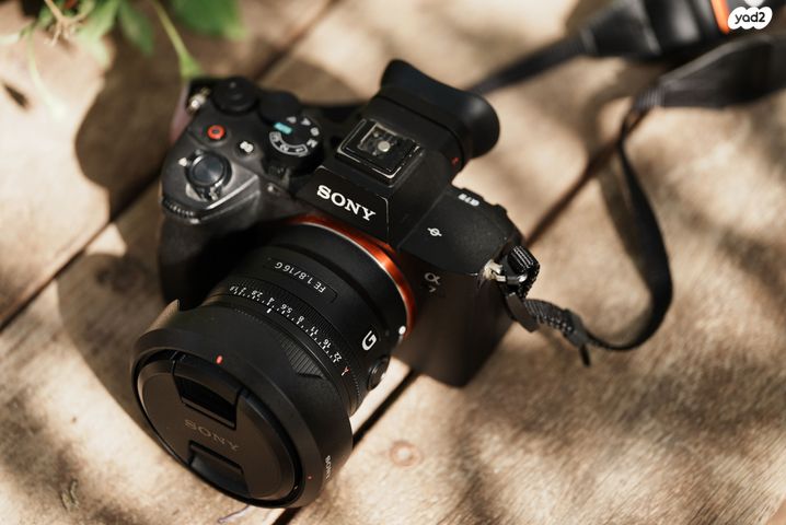 sony 16mm fe 1.8 G
