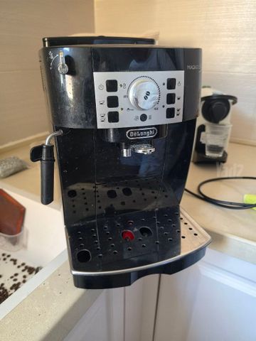 DeLonghi Magnifica S