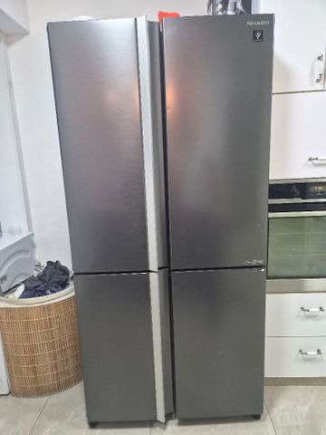 מקרר שארפ