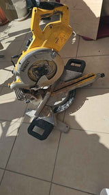 מסור DEWALT DWS 778