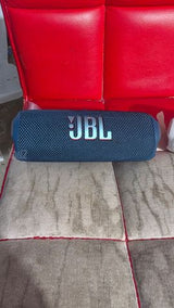 בוקסה JBL פליפ 7