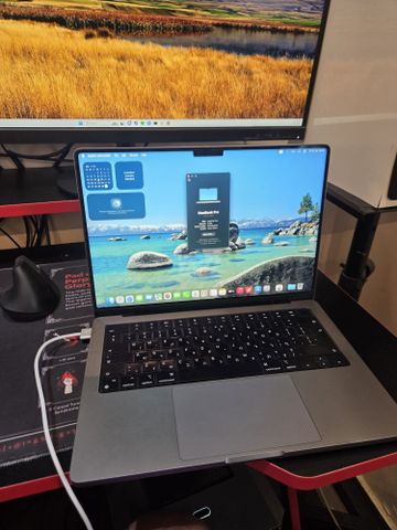MacBook Pro M1 Pro 16GB פגזזז