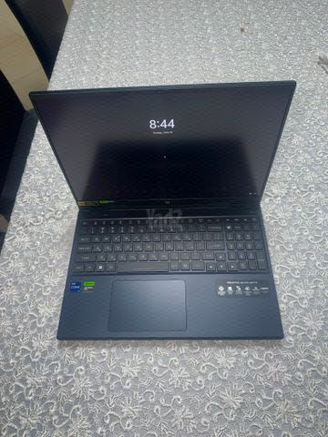 Helios Predetor 16