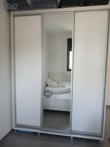 ארון בגדים