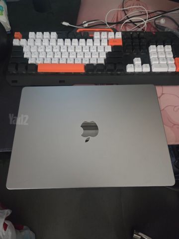 MacBook Pro M1 Pro 10C 16GB