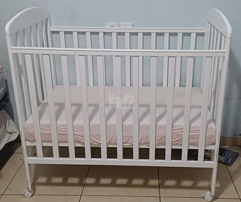 מיטת תינוק