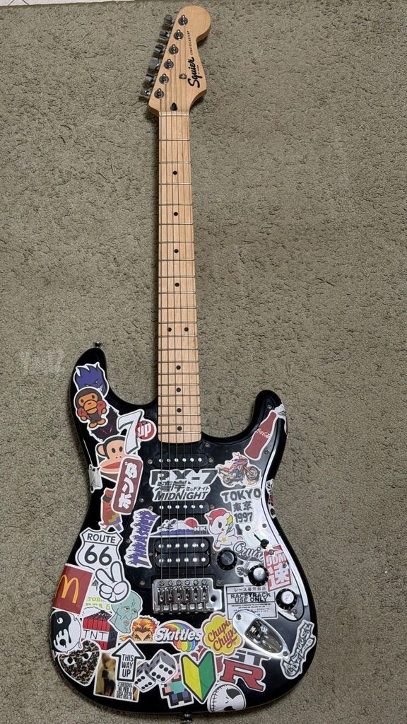 Squier Sonic תיק Gator ועוד