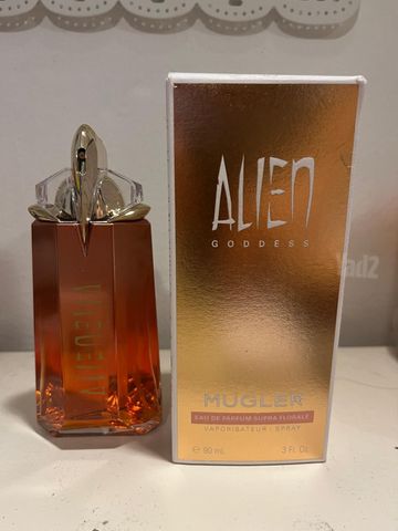 בושם ALIEN