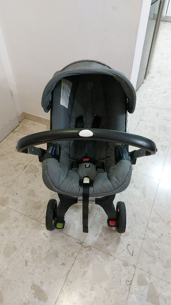 עגלת תינוק doona +