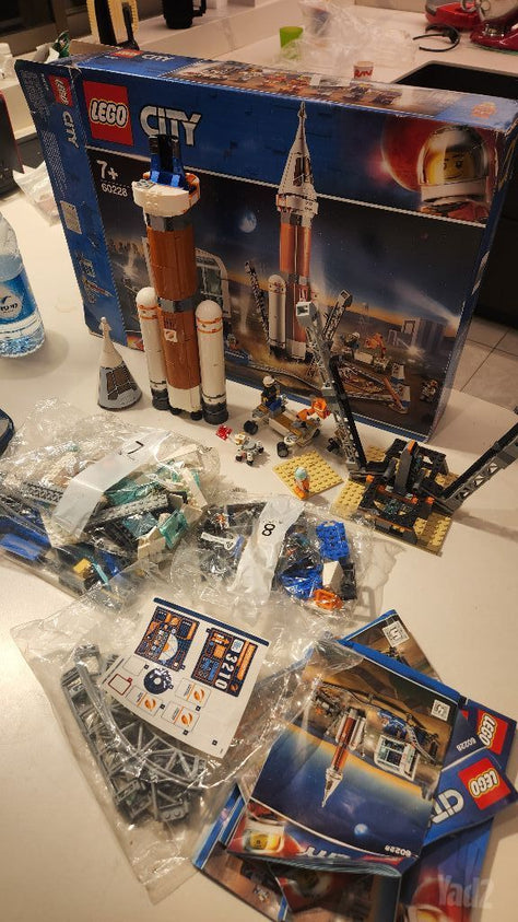 LEGO City 60228 חלל