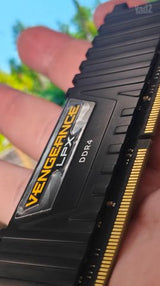 זכרון DDR4 32GB ( 2x16 )