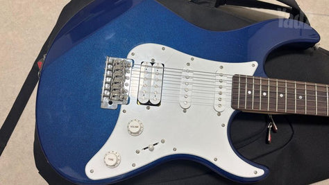 Yamaha PAC012 Metallic Blue