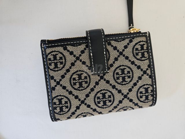 ארנק עור של Tory burch