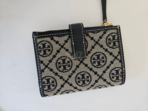 ארנק עור של Tory burch