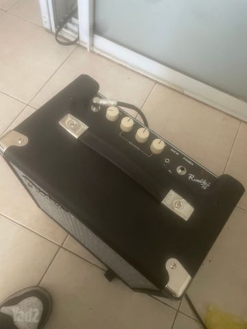 גיטרת בס