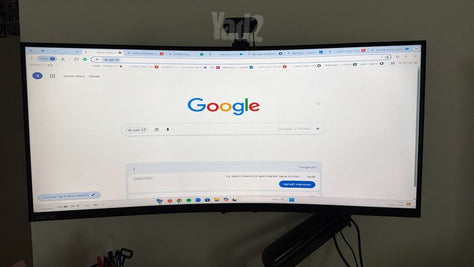 מסך גיימינג קעור