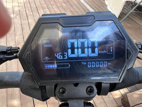 48 וולט 15 אמפר GoWheels X9