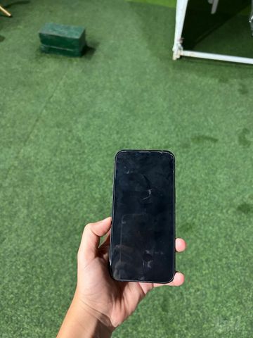 ‏iPhone 14