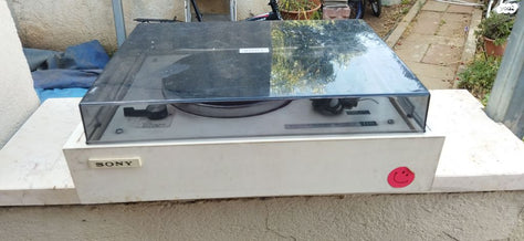 פטיפון SONY