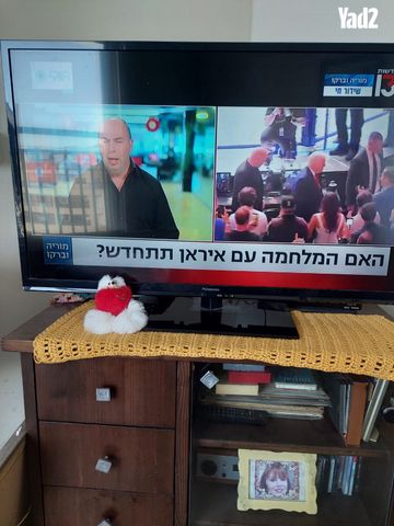 טלויזיה  JVC