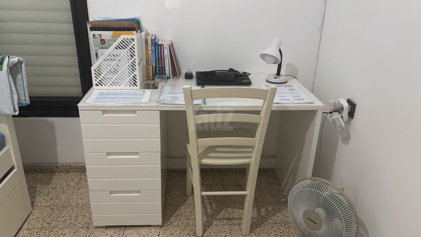 שולחן כתיבה
