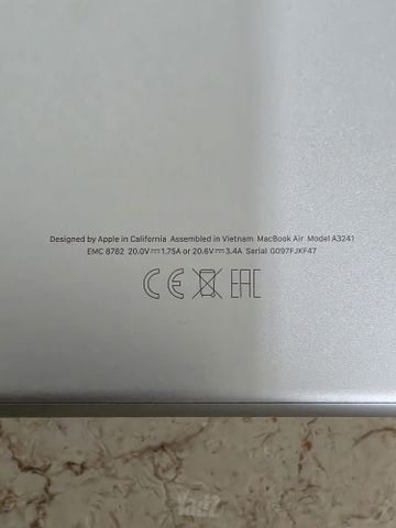 מחשב חדש MacBookAir - M4