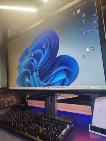 מסך מחשב 4K DELL