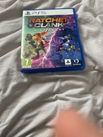 משחק rachet and clank