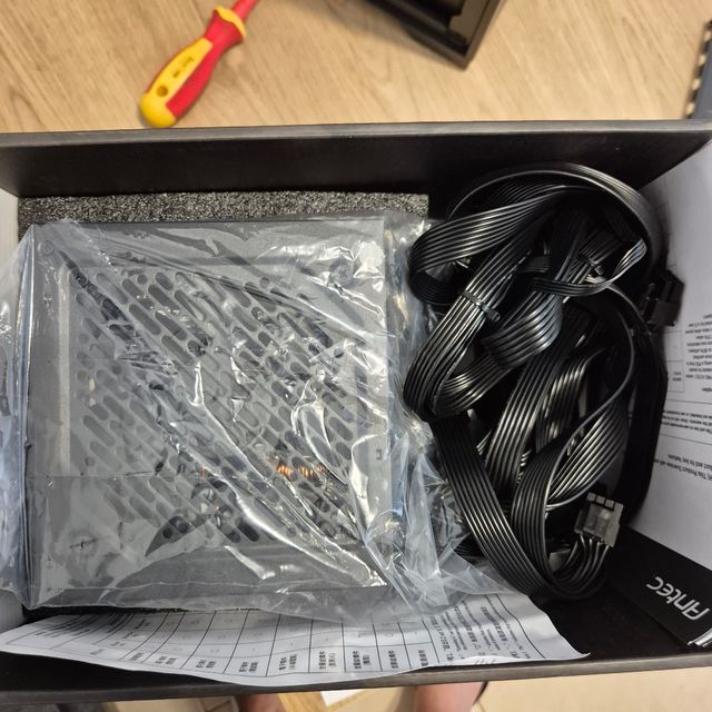 ספק כוח 850W
